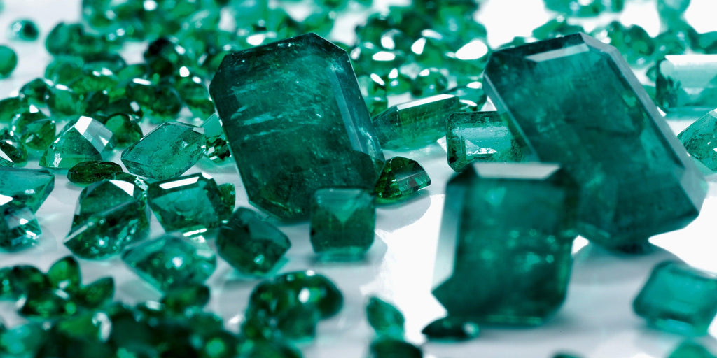 Τι είναι το σμαράγδι; Ο πολύτιμος πράσινος λίθος!