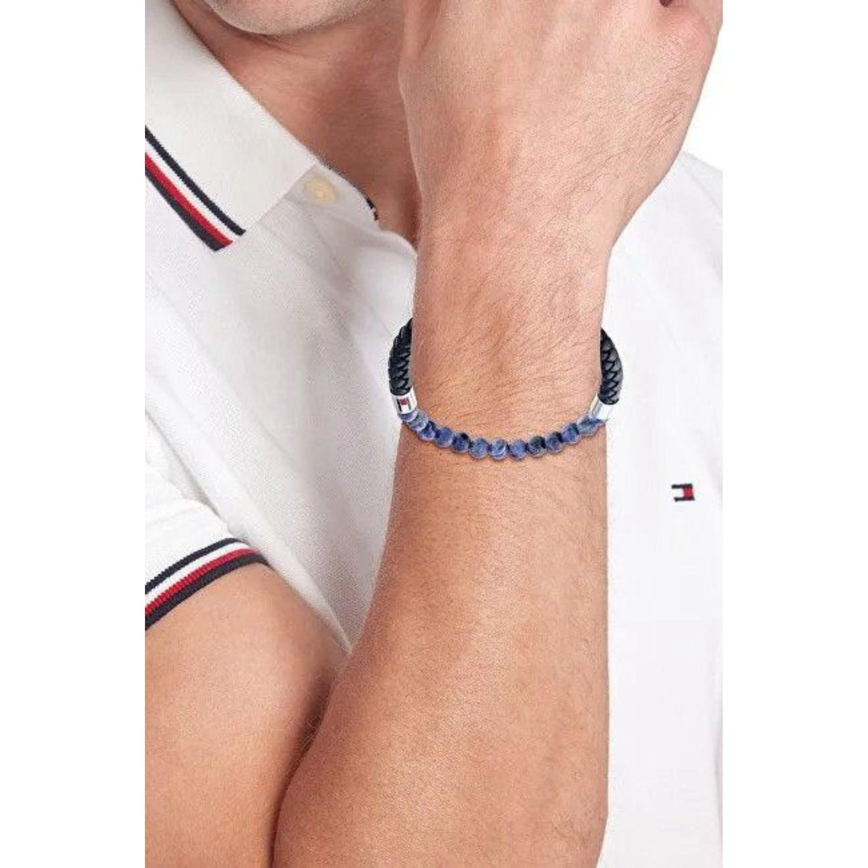 Ανδρικό δερμάτινο βραχιόλι Tommy Hilfiger 2790475 με χάντρες σε μπλε χρώμα.