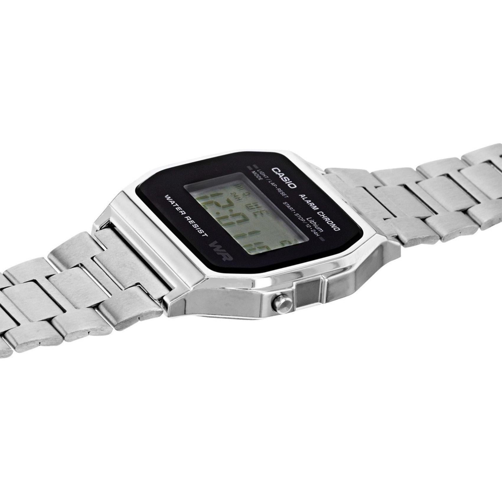 Ρολόι Casio Vintage Iconic A-158WEA-1EF με ασημί μπρασελέ και ψηφιακή ένδειξη.