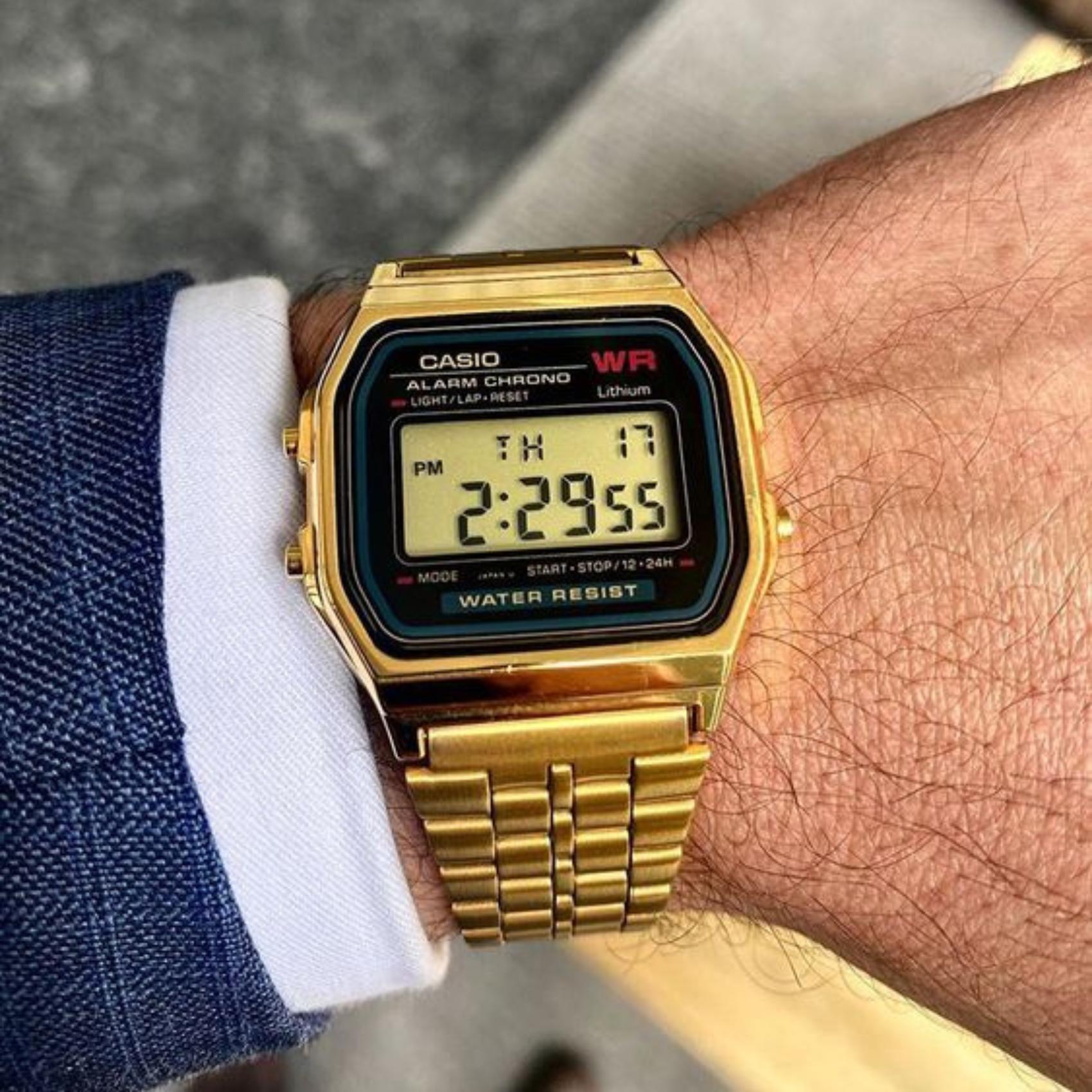 Ρολόι Casio Vintage Iconic A-159WGEA-1EF με χρυσό μπρασελέ και ψηφιακή ένδειξη.