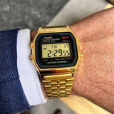 Ρολόι Casio Vintage Iconic A-159WGEA-1EF με χρυσό μπρασελέ και ψηφιακή ένδειξη.
