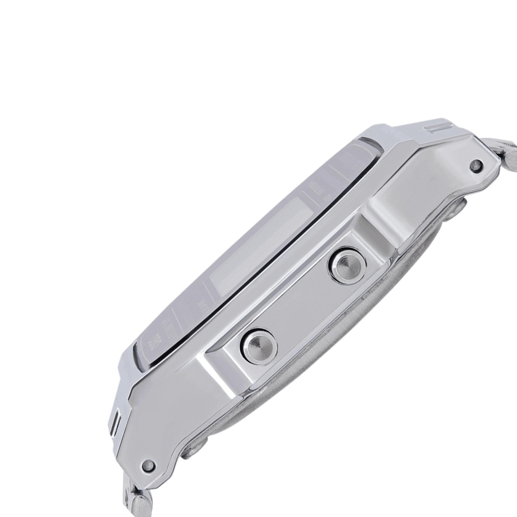 Ρολόι χρονογράφος  Casio Vintage A-164WA-1VES με ασημί ατσάλινο μπρασελέ, ασημί καντράν σε τετράγωνο σχημα με ψηφιακή ένδειξη και στεγανότητα 1ATM-10Μ.