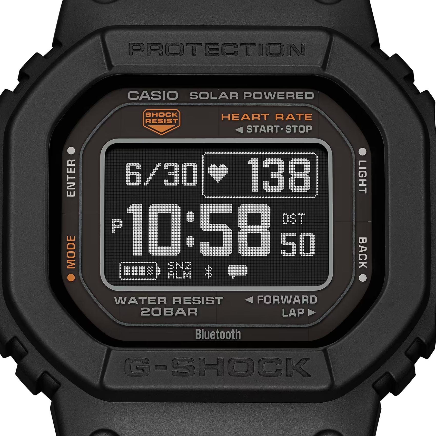 Προπονητικό ρολόι smartwatch G-Squad Casio G-Shock DW-H5600-1ER Solar με μαύρο καουτσούκ λουράκι και μαύρο καντράν διαμέτρου 44,5mm σε τετράγωνο σχημα.