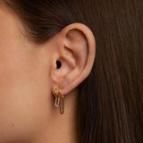 Σκουλαρίκια Pdpaola AR01-828-U Essentials Nexa Gold με διπλό κρικάκι & κρεμαστά με ζιργκόν.