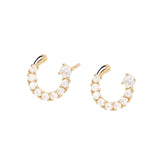 Καρφωτά σκουλαρίκια PDPAOLA AR01-835-U Essentials Leona Gold σε χρυσό χρώμα με σχήμα μισοφέγγαρου.