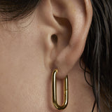 Σκουλαρίκια κρίκοι AR01-923-U Essentials Beat Gold Hoop σε χρυσό χρώμα.