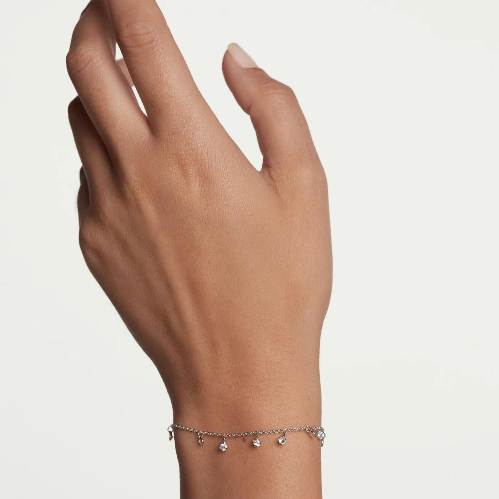 Βραχιόλι Pdpaola PU02-610-U Essentials Bliss Silver ασήμένιο με κρεμαστά με ζιργκόν.