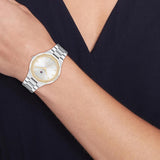 Ρολόι Tommy Hilfiger Piper Crystals 1782723 με ασημί ατσάλινο μπρασελέ και ασημί καντράν 36mm με ζιργκόν.