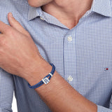 Ανδρικό βραχιόλι Tommy Hilfiger 2790530 από μπλε δέρμα με ασημένιο κούμπωμα.