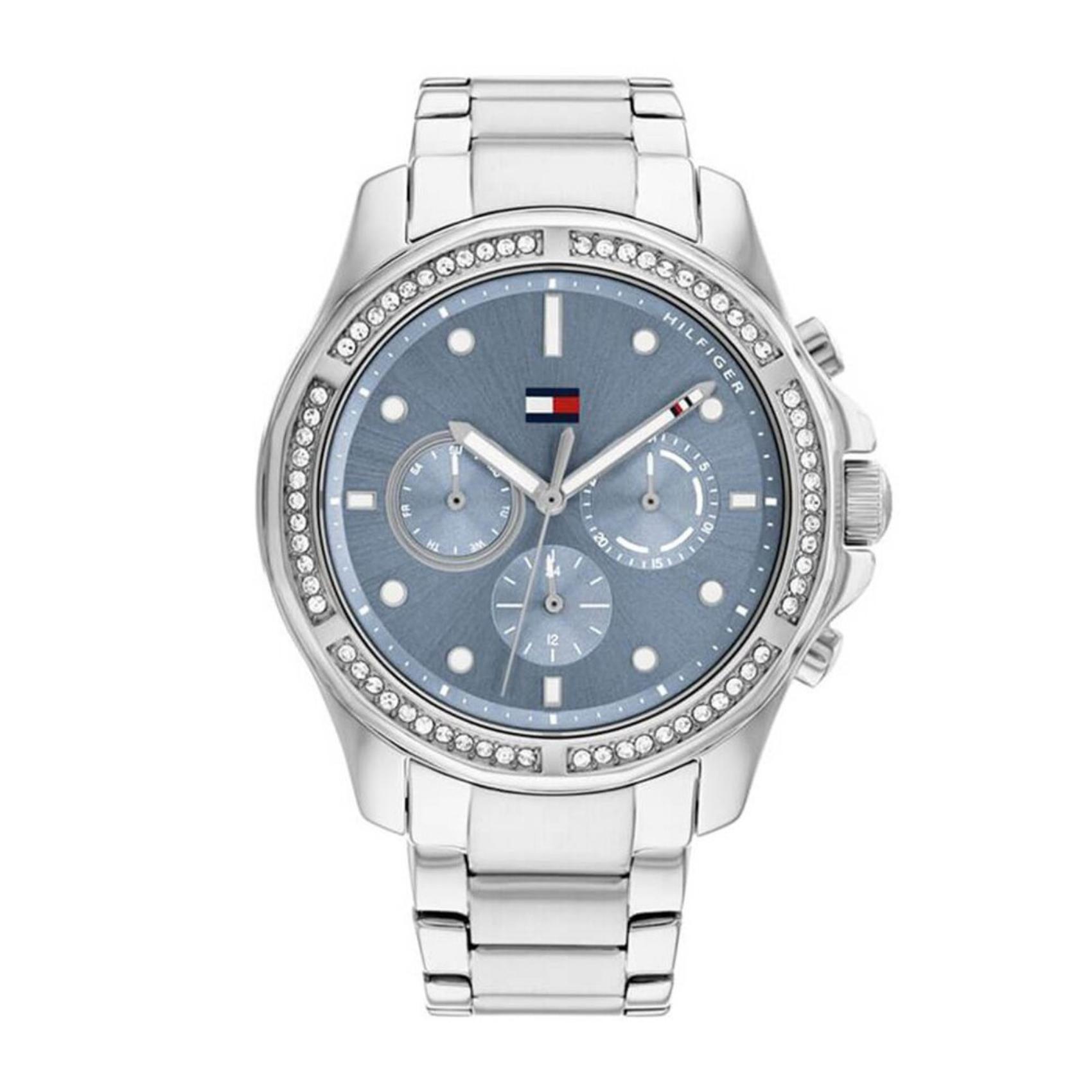 Ρολόι Tommy Hilfiger Brooklyn 1782569, με ασημί μπρασελέ, μπλε καντράν διαμέτρου 40mm με ένδειξη ημερομηνίας και ημέρας.