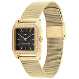 Ρολόι Tommy Hilfiger Toni 1782611 σε τετράγωνο σχήμα με χρυσό μπρασελέ και μαύρο καντράν με διακόσμηση από ζιργκόν στο στεφάνι.