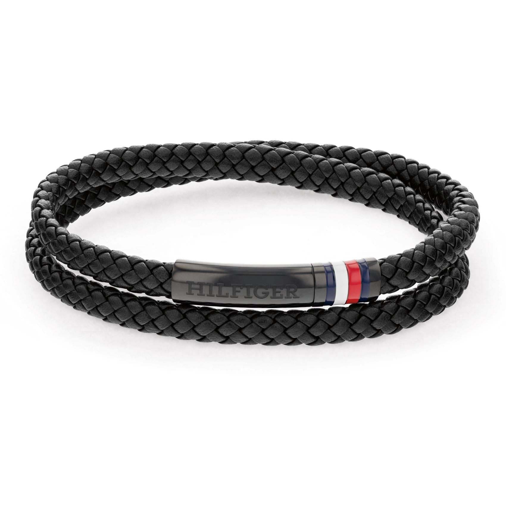 Διπλό βραχιόλι Tommy Hilfiger 2790552 δερμάτινο σε μαύρο χρώμα με  μαγνητικό κούμπωμα από ανοξείδωτο ατσάλι.