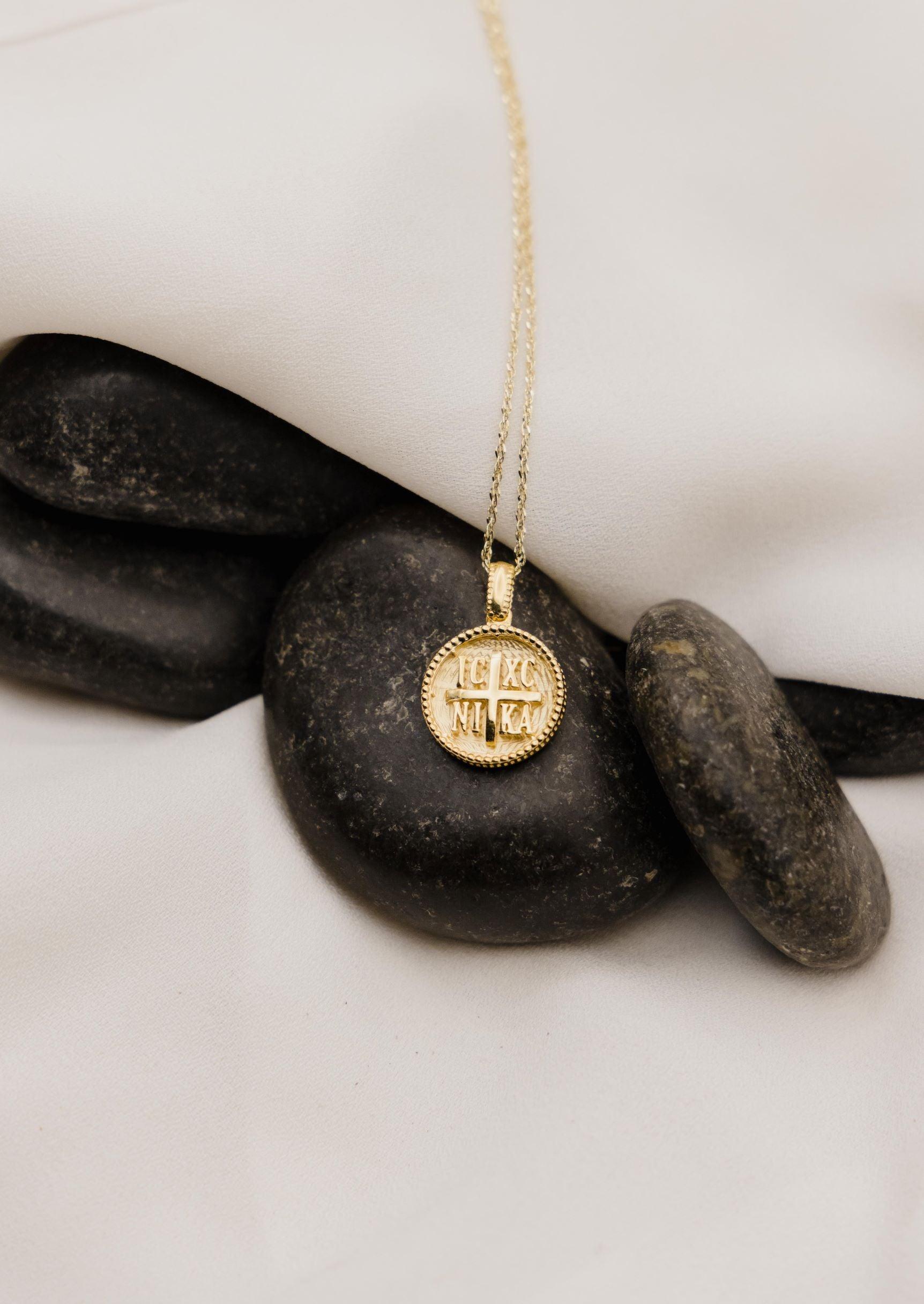 Κωνσταντινάτο μενταγιόν χρυσό Κ14