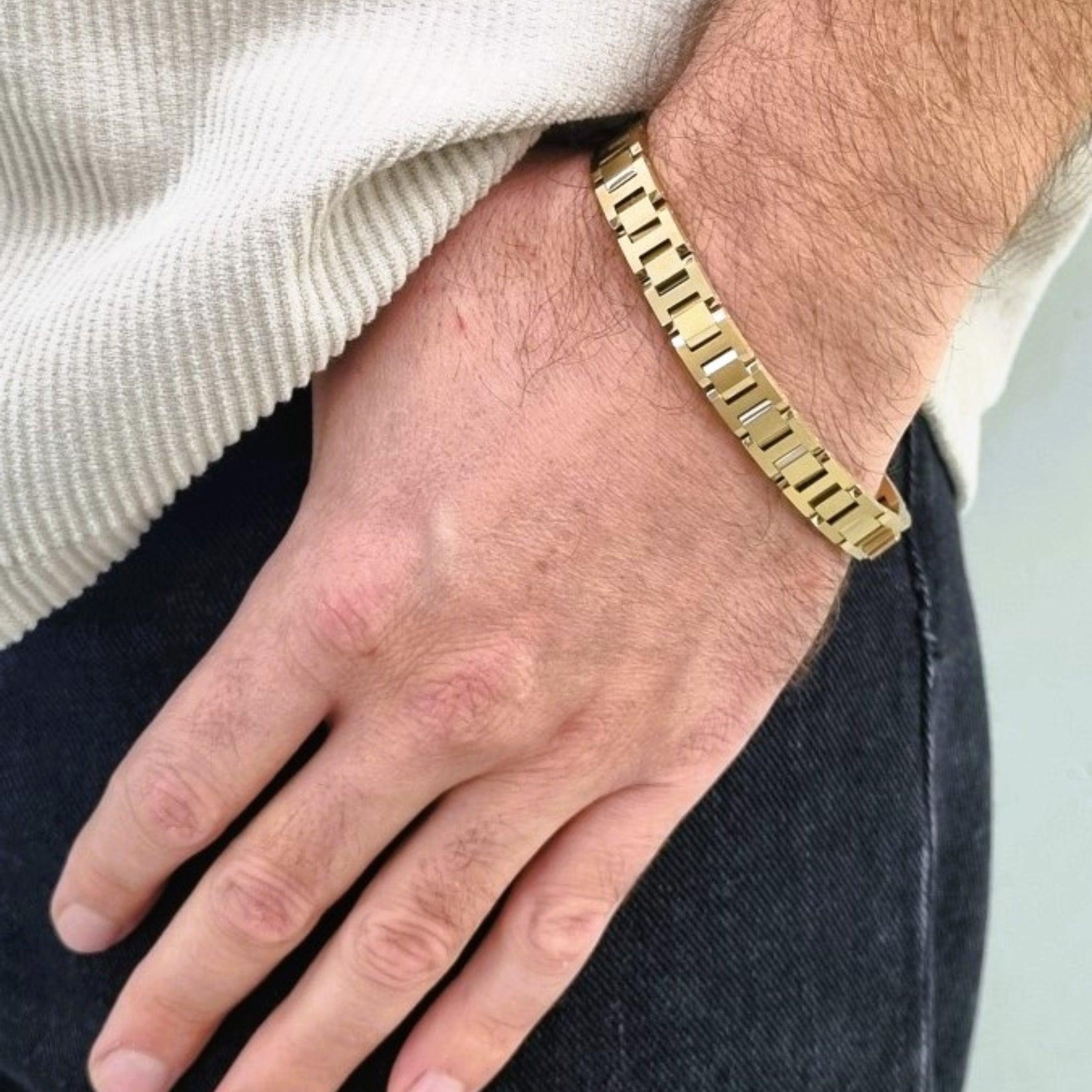 Ανδρικό βραχιόλι Calvin Klein 35000285 σε χρυσό χρώμα κατασκευασμένο από χειρουργικό ατσάλι.