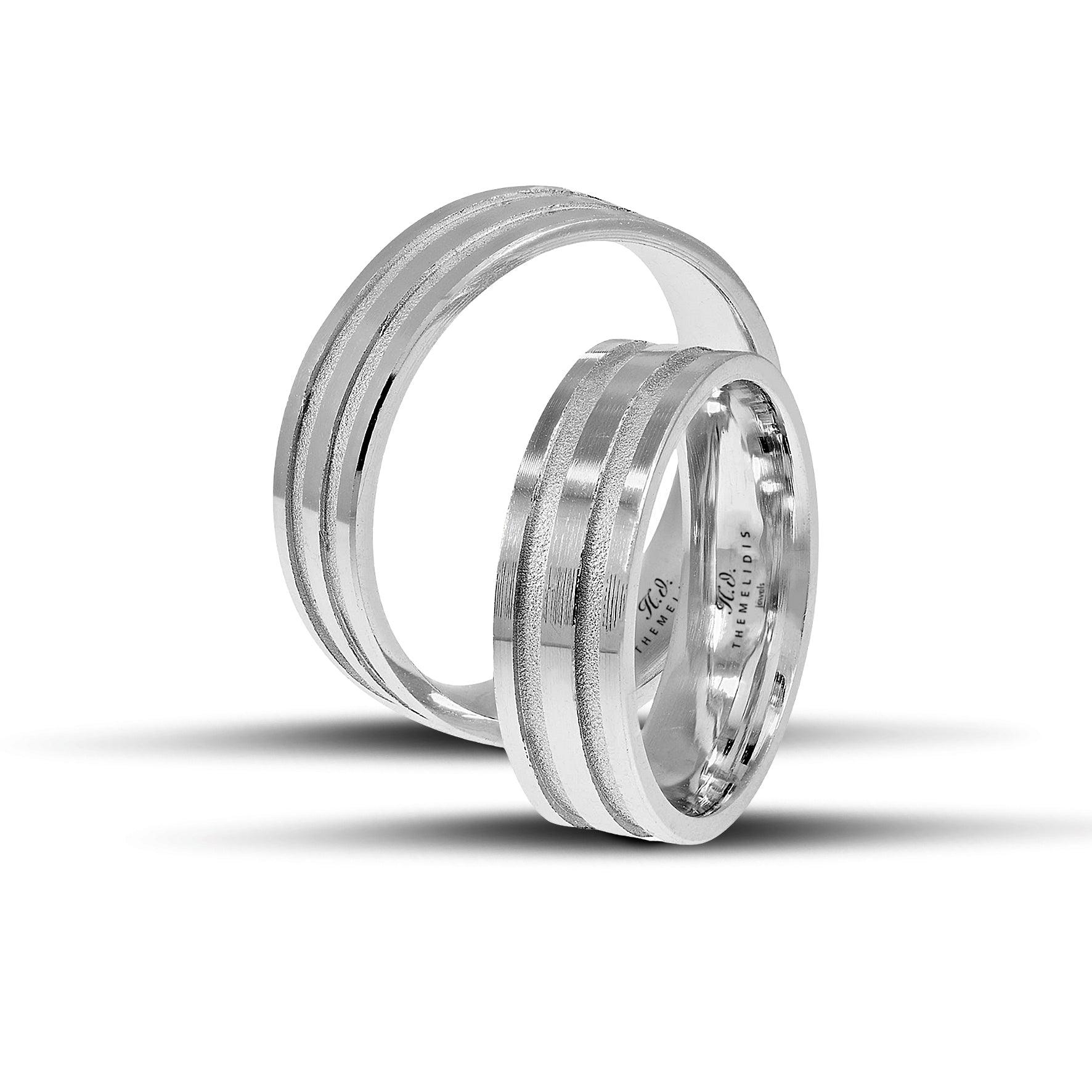 Μοντέρνες λευκόχρυσες βέρες γάμου 6 mm με ματ και λουστρέ γραμμές, minimal σχεδίαση, χειροποίητες σε 9, 14, 18 ή 22 καράτια.
