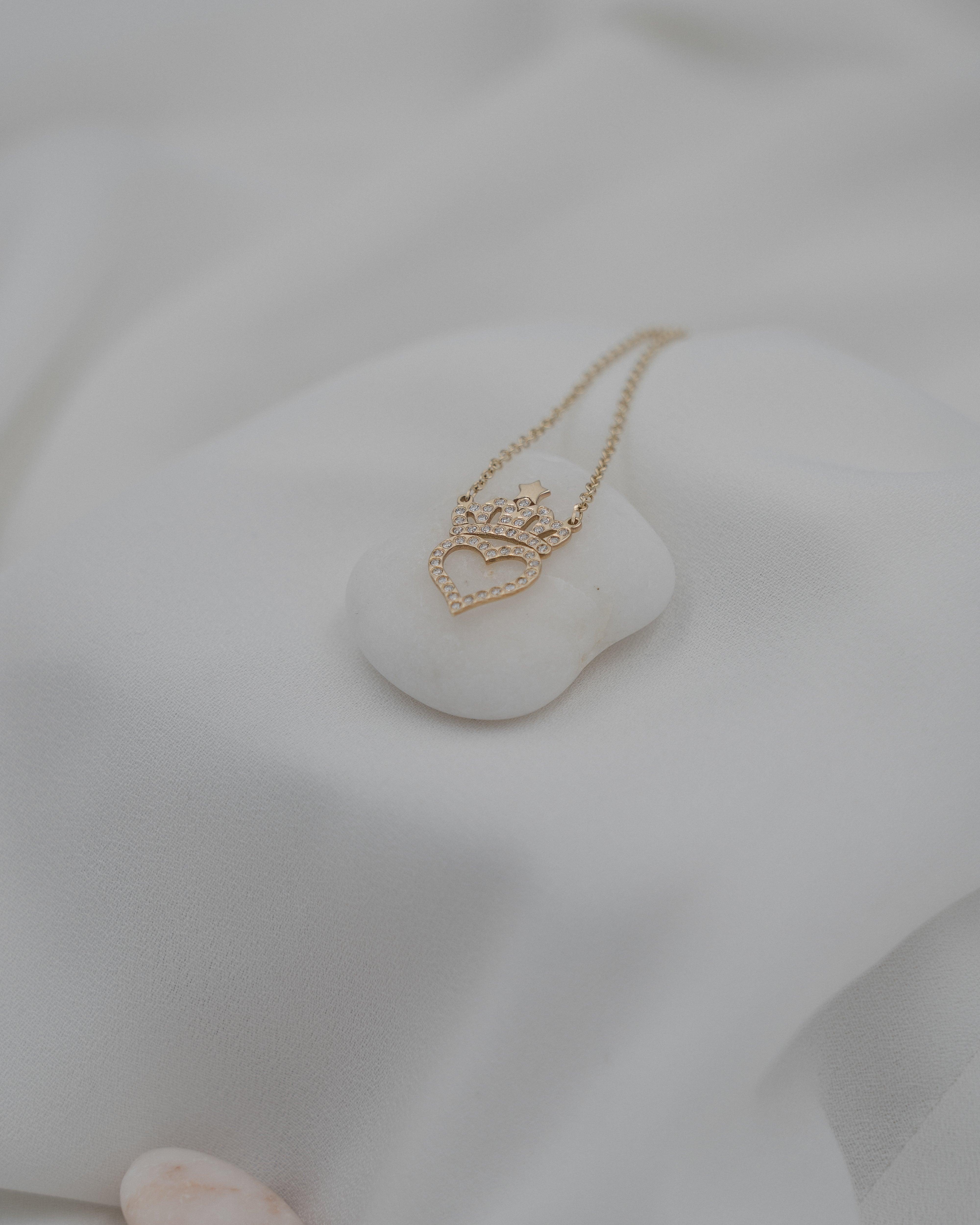 Χρυσό κολιέ Κ14 καρδιά με κορώνα και πέτρες NL0703.019