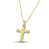 Σταυρός βάπτισης από χρυσό Κ14 σαγρέ για γυναίκα.  Φορεμένος σε λεπτή, στριφτή αλυσίδα.