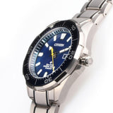 Μπλε καντράν 44mm του καταδυτικού ρολογιού Citizen Promaster Eco-Drive BN0201-88L με ένδειξη ημερομηνίας και περιστρεφόμενη στεφάνη.