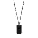 Ανδρικό κολιέ Emporio Armani Essential EGS2781060 με ατσάλινη αλυσίδα σε ασημί χρώμα και κρεμαστό μοτίφ ταυτότητα σε μαύρο χρώμα.