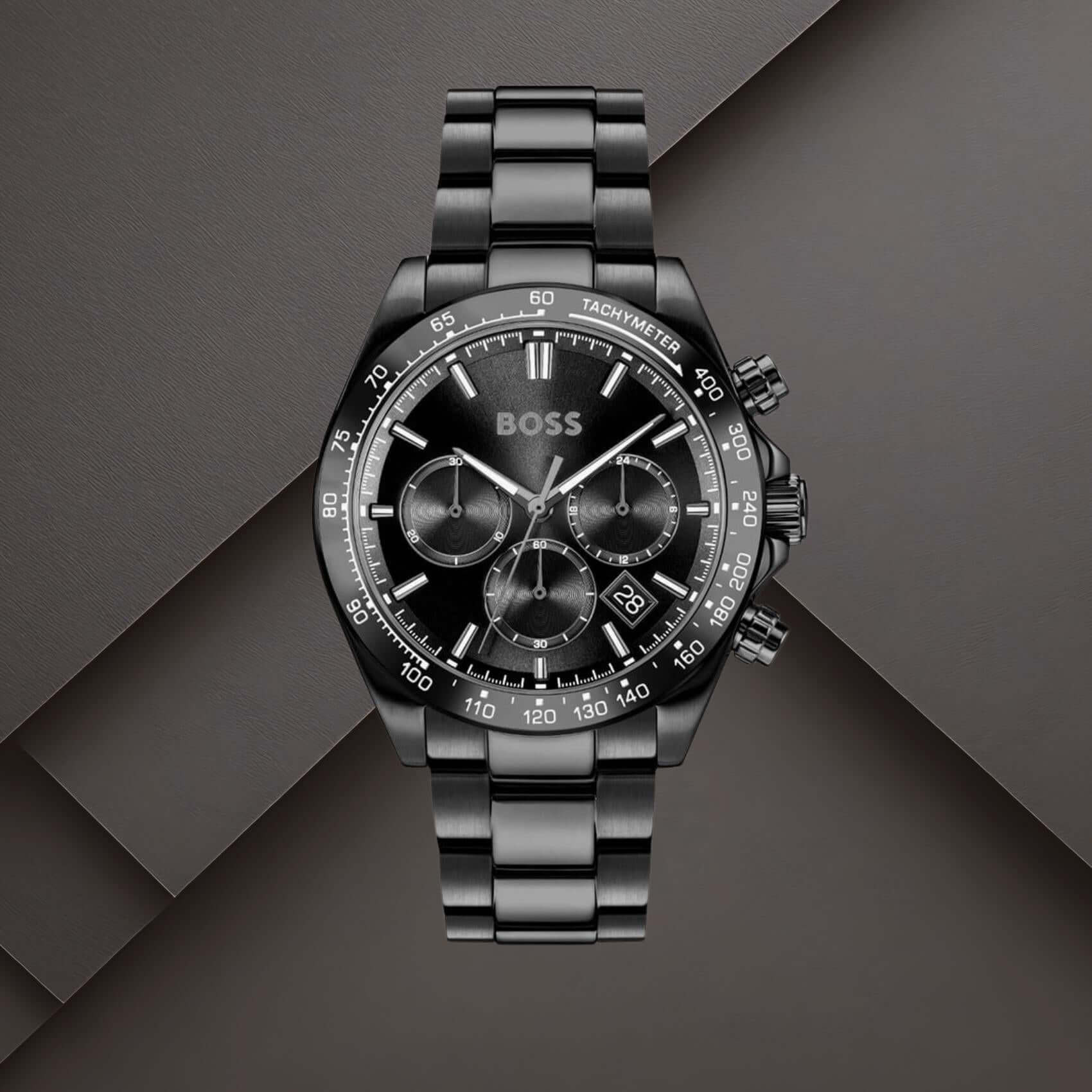 Μαύρο μπρασελέ του ανδρικού ρολογιού Boss Hero 1514271 από ανοξείδωτο ατσάλι με κούμπωμα ασφαλείας.