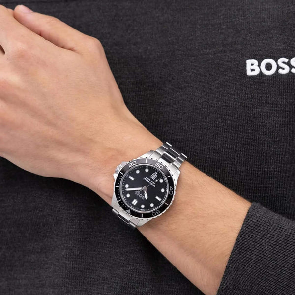 Ανδρικό Ρολόι Boss Troper 1514295 με Ασημί Μπρασελέ & Μαύρο Καντράν