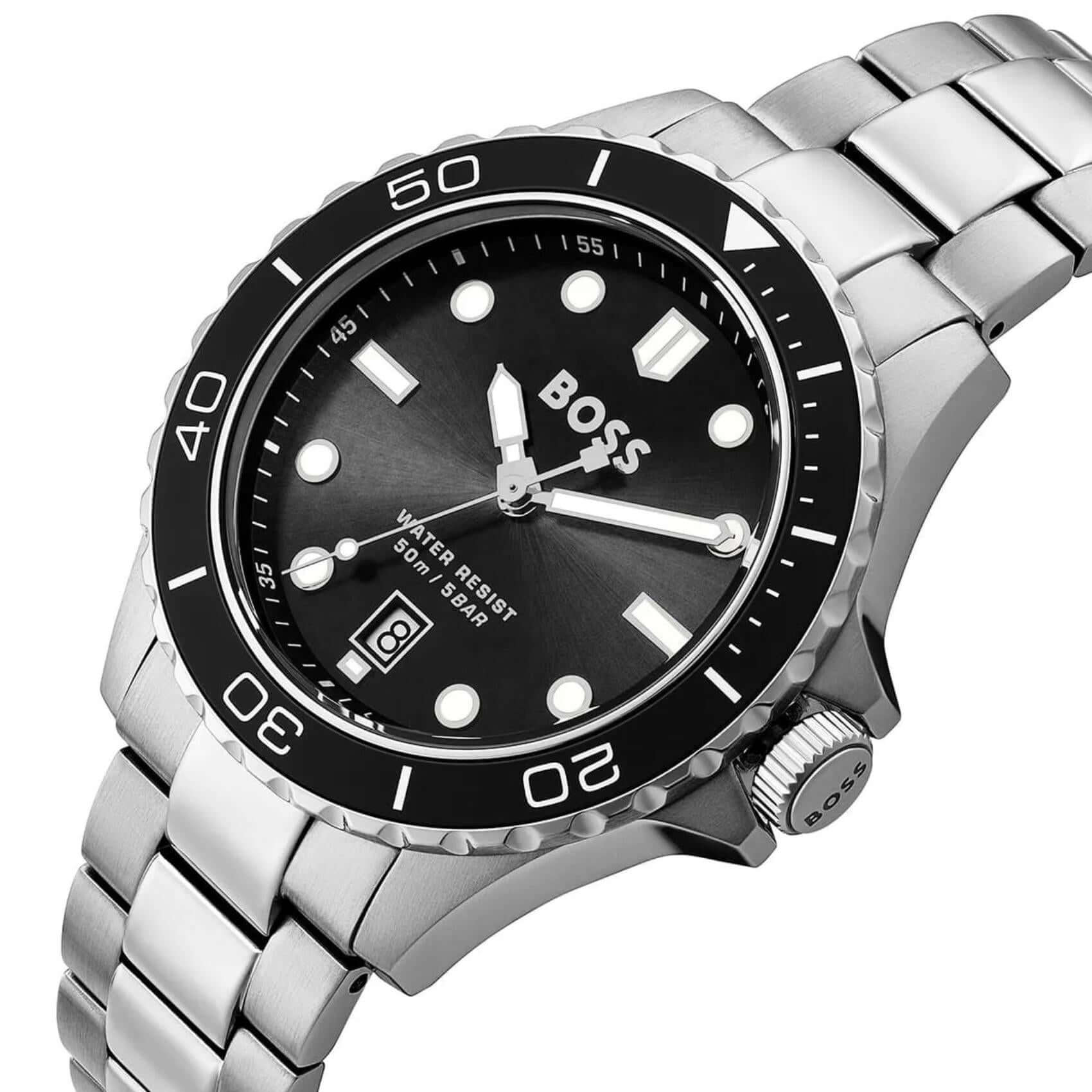 Μαύρο καντράν 42mm του ανδρικού ρολογιού Boss Troper 1514295 με ένδειξη ημερομηνίας και ορυκτό κρύσταλλο ειδικής σκλήρυνσης.