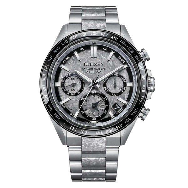 Ανδρικό ρολόι Citizen Attesa CC4076-65A Limited Edition με κάσα και ασημί μπρασελέ από Super Titanium, ασημί καντράν 44mm, κεραμική οκταγωνική στεφάνη και μηχανισμό Eco-Drive F950.