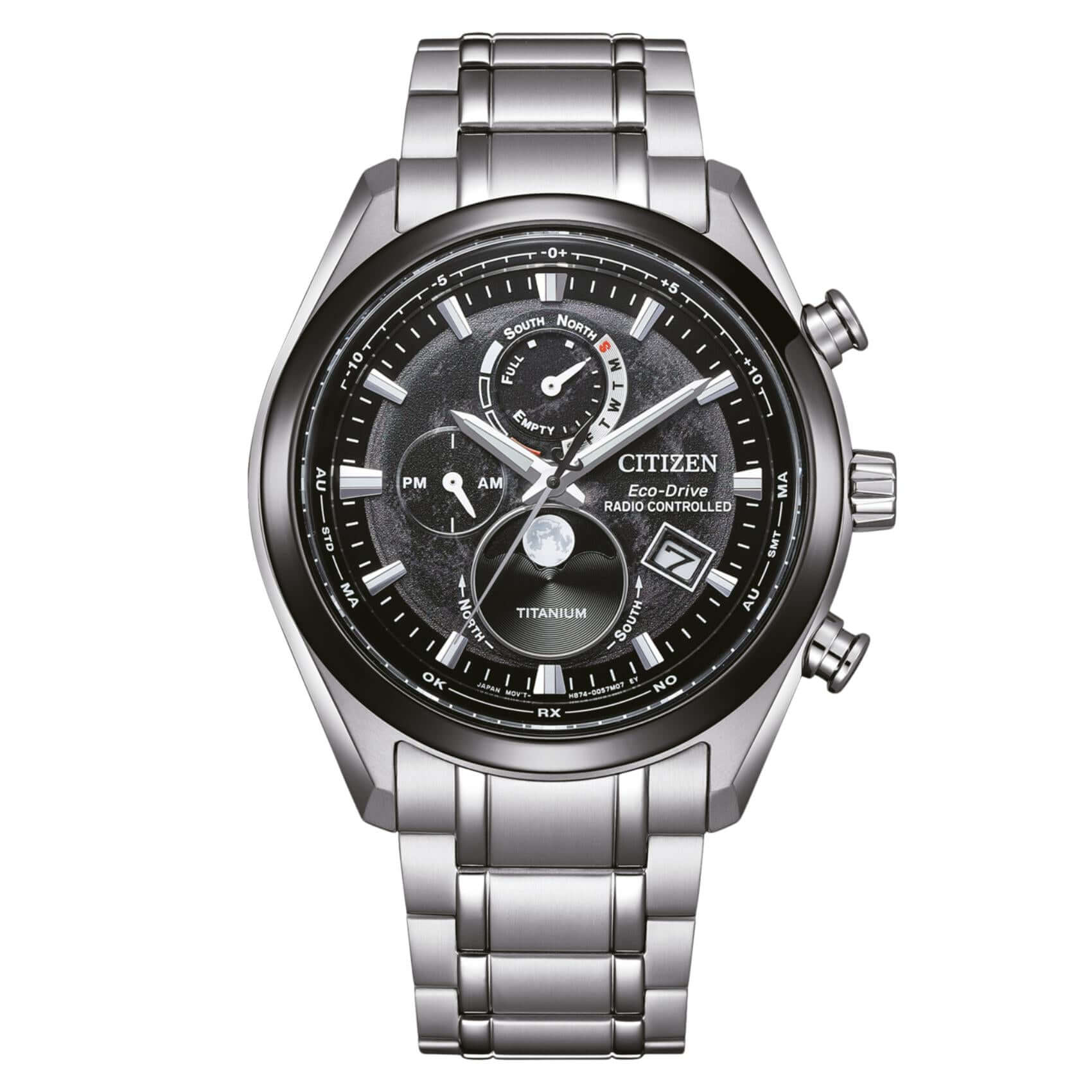 Ανδρικό ρολόι Citizen Eco-Drive Tsuki-yomi BY1018-80E με ασημί μπρασελέ από τιτάνιο, μαύρο καντράν 43mm και ένδειξη φάσεων της σελήνης.