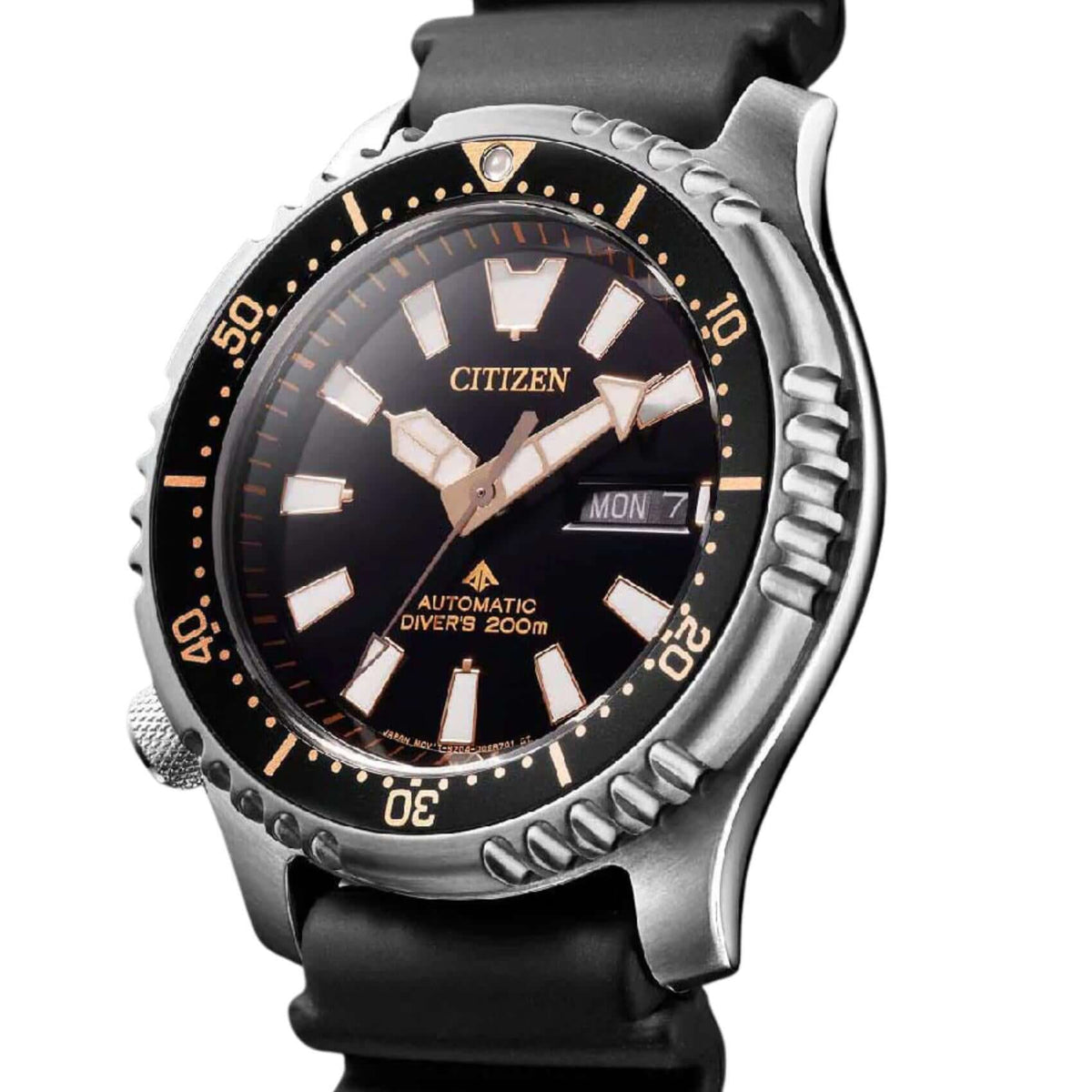 Μαύρο καντράν 42mm του ανδρικού ρολογιού Citizen Promaster Marine NY0160-66EE Limited Edition με περιστρεφόμενη στεφάνη και ενδείξεις ημέρας και ημερομηνίας.
