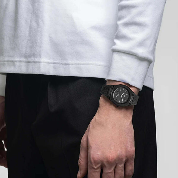 Ρολόι D1 Milano Black Kevlar D1-UHKJ01 Με Μαύρο Λουράκι