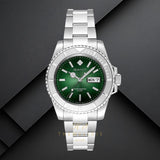 Ρολόι Gant Watertown G204003 με ημερομηνία, ασημί ατσάλινο μπρασελέ και πράσινο καντράν διαμέτρου 41mm, σε μαύρο φόντο.