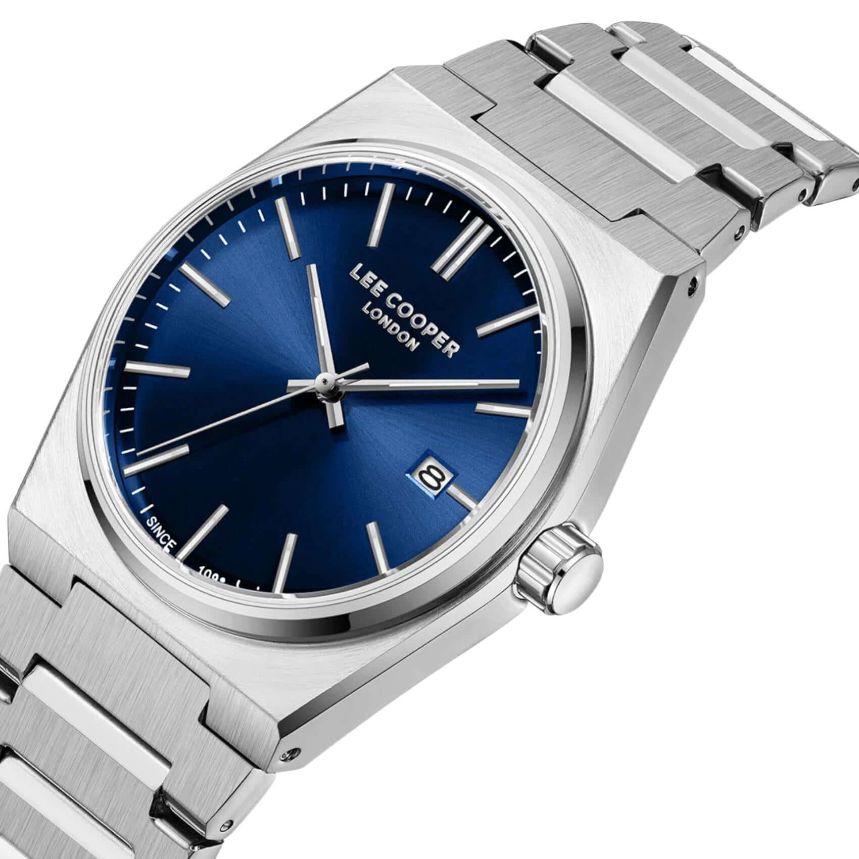 Μπλε καντράν 40mm του ανδρικού ρολογιού Lee Cooper Gents LC08196.390 με ένδειξη ημερομηνίας.