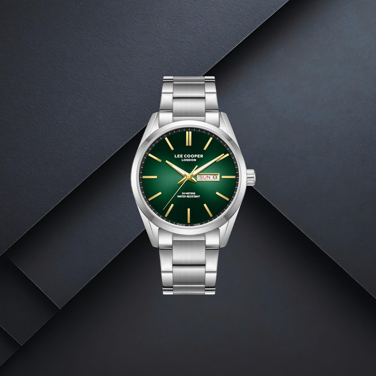 Ανδρικό ρολόι Lee Cooper LC08340.370 με ασημί μπρασελέ, πράσινο καντράν 42mm, ενδείξεις ημέρας και ημερομηνίας