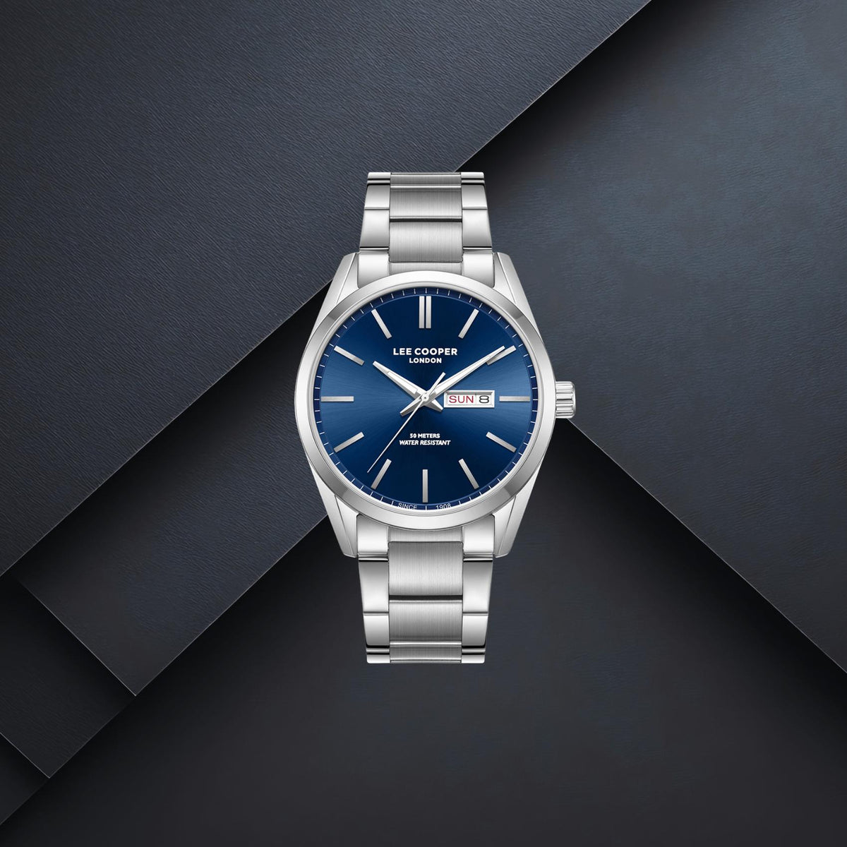 Ανδρικό ρολόι Lee Cooper LC08340.390 με ασημί μπρασελέ, μπλε καντράν 42mm, ενδείξεις ημέρας και ημερομηνίας