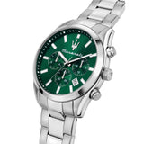 Κοντινή λήψη του πράσινου καντράν του Maserati Attrazione R8853151011 με ασημί δείκτες, υποκαντράν και λειτουργίες χρονογράφου Quartz Multifunction.