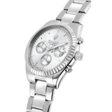 Φωτογραφία του ασημί καντράν του Maserati Competizione R8853100041 με ενδείξεις ημέρας, ημερομηνίας και διπλής ώρας, τζαμάκι από ορυκτό κρύσταλλο ειδικής σκλήρυνσης.