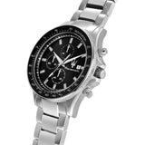 Φωτογραφία του μαύρου καντράν του Maserati Sfida R8873640015 χρονογράφου με ασημένιους δείκτες, υποκαντράν και ένδειξη ημερομηνίας, τζάμάκι από ορυκτό κρύσταλλο ειδικής σκλήρυνσης.