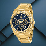 Φωτογραφία του μπλε καντράν του Maserati Velocita R8873652002 χρονογράφου με χρυσούς δείκτες, υποκαντράν και ένδειξη ημερομηνίας, τζαμάκι από ορυκτό κρύσταλλο ειδικής σκλήρυνσης.