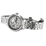 Πλάγια όψη του ανδρικού ρολογιού Roamer Competence Skeleton IV 101984-41-85-10 με έμφαση στο ασημί skeleton καντράν με μαύρες λεπτομέρειες.