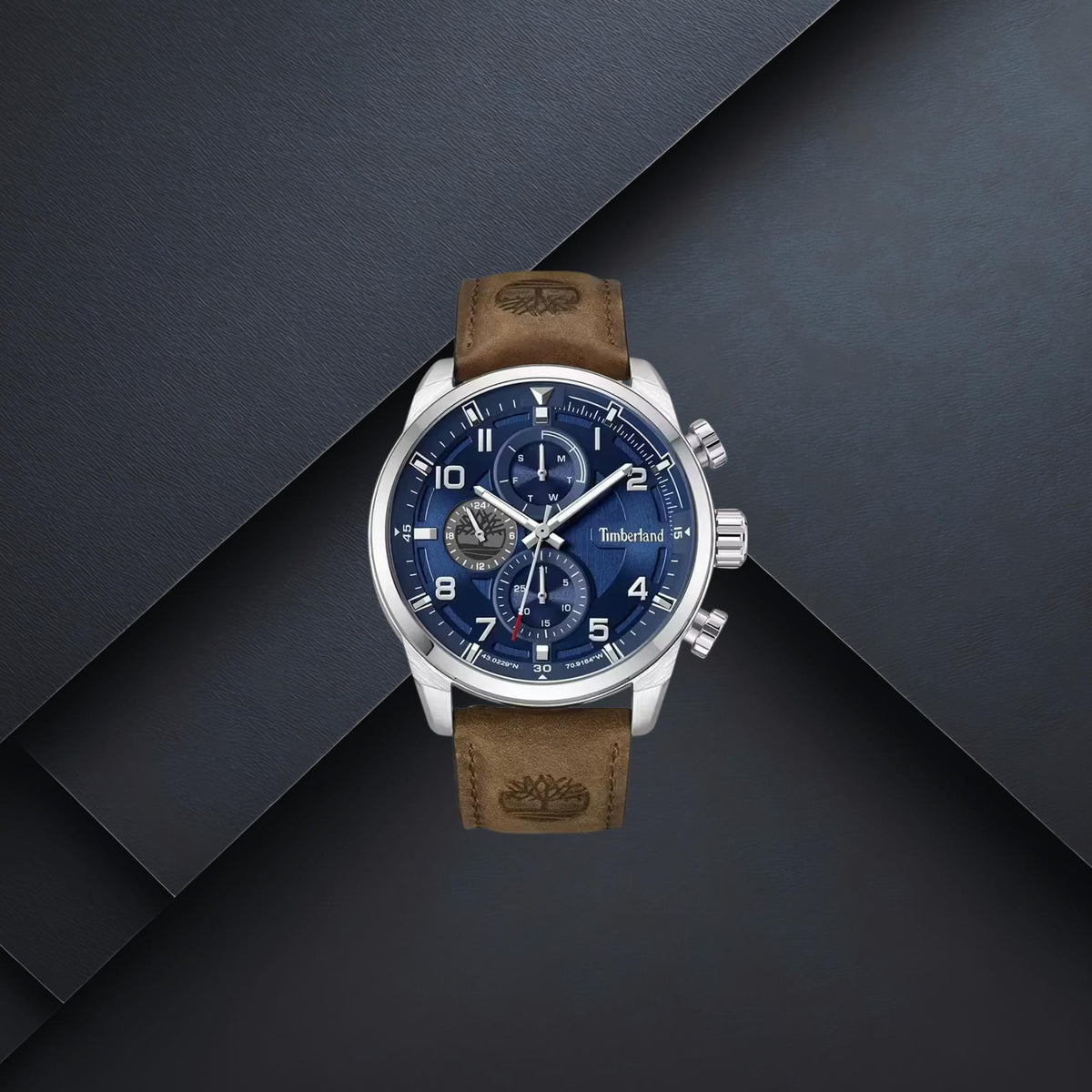 Ανδρικό ρολόι Timberland Henniker II TDWGF2201106M με καφέ λουράκι, μπλε καντράν 46mm, ένδειξη διπλής ώρας