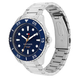 Πλάγια όψη του ανδρικού ρολογιού Tommy Hilfiger Oceanic 1792202 με ασημί μπρασελέ