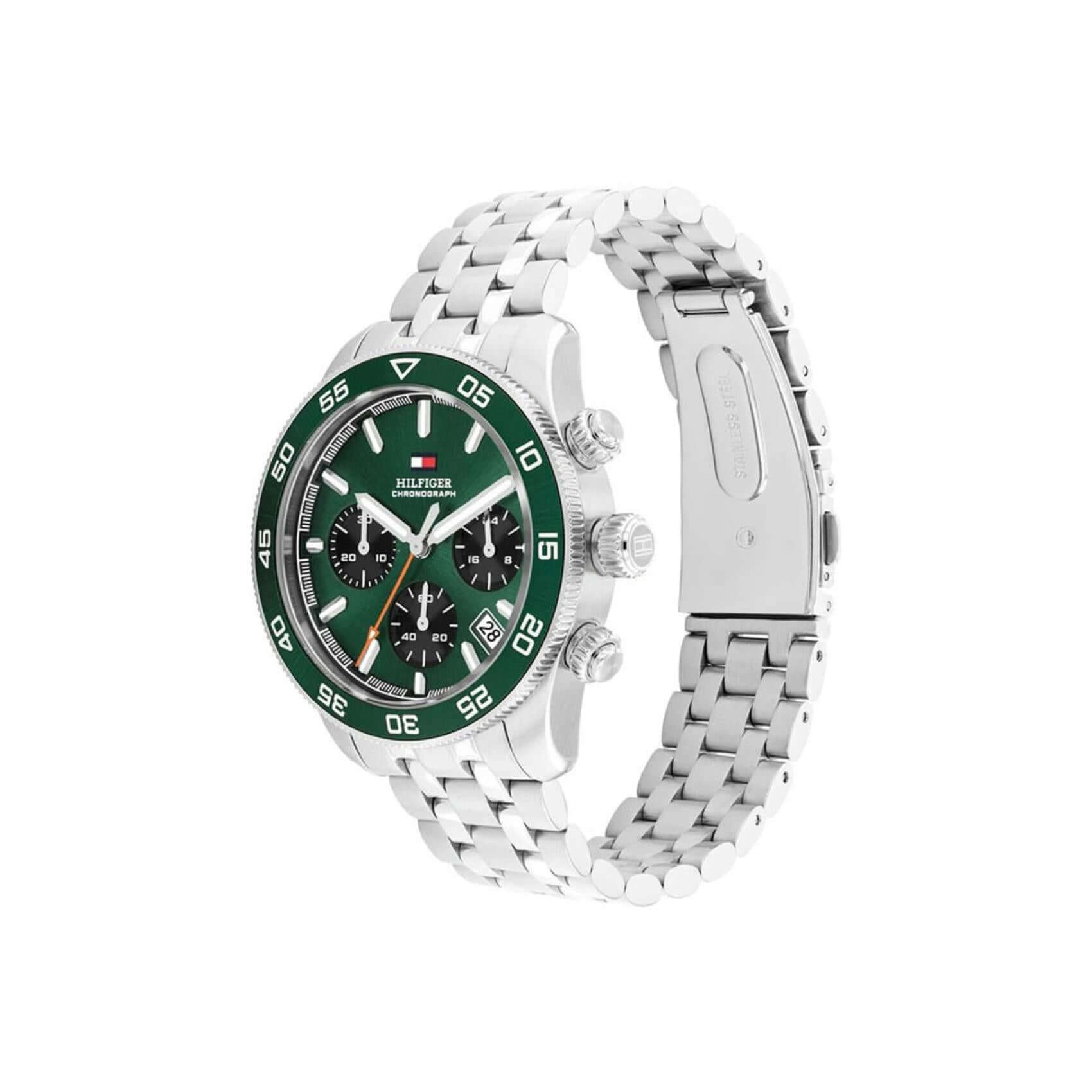 Πλάγια λήψη του Tommy Hilfiger TH85 1792214 που αναδεικνύει το προφίλ της κάσας και το ασημί ατσάλινο μπρασελέ.