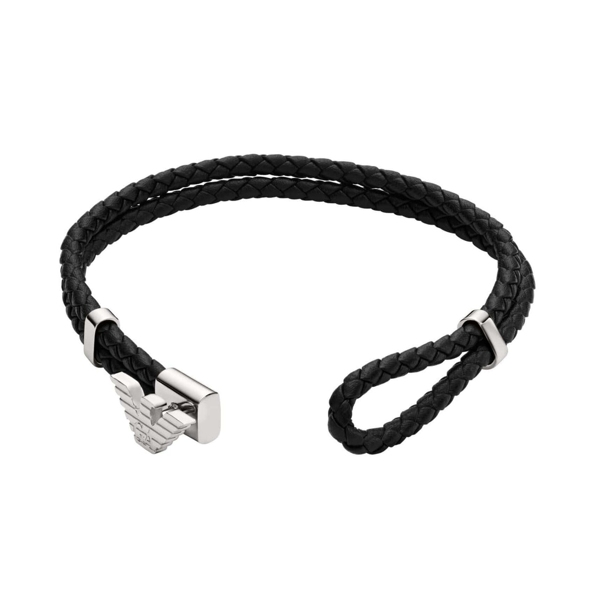 Λεπτομέρεια από το ανδρικό βραχιόλι Emporio Armani Eagle Logo EGS3237040 με μαύρο δέρμα και ασημί ατσάλινο κούμπωμα.