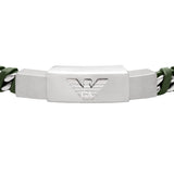Λεπτομέρεια από το ανδρικό βραχιόλι Emporio Armani Eagle Logo EGS3320040 με μοτίφ ταυτότητα από ασημί ανοξείδωτο ατσάλι και πράσινο πλεκτό δερμάτινο λουράκι.