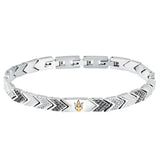 Ανδρικό βραχιόλι Maserati Iconic JM225AVD89 από ανοξείδωτο ατσάλι, με ασημί-γκρι μπρασελέ διακοσμημένο με πέτρες και χρυσή τρίαινα.