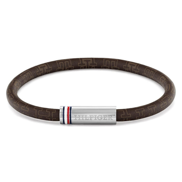 Ανδρικό βραχιόλι Tommy Hilfiger 2790703 δερμάτινο σε καφέ χρώμα με ατσάλινο κούμπωμα σε ασημί χρώμα και ρυθμιζόμενο μήκος 18-22cm.