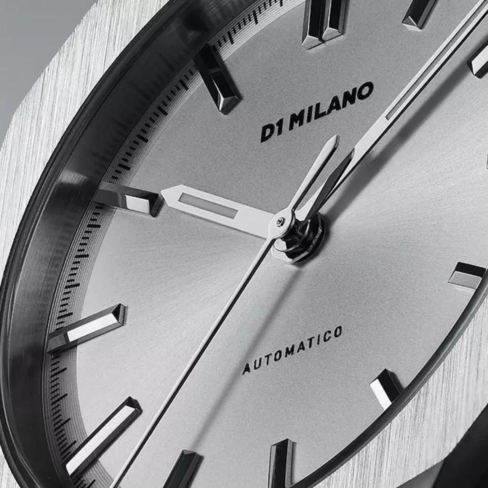 Αυτόματο ρολόι D1 Milano Antique Code D1-ATBU01 με ασημί ατσάλινο μπρασελέ και ασημί καντράν διαμέτρου 36mm.