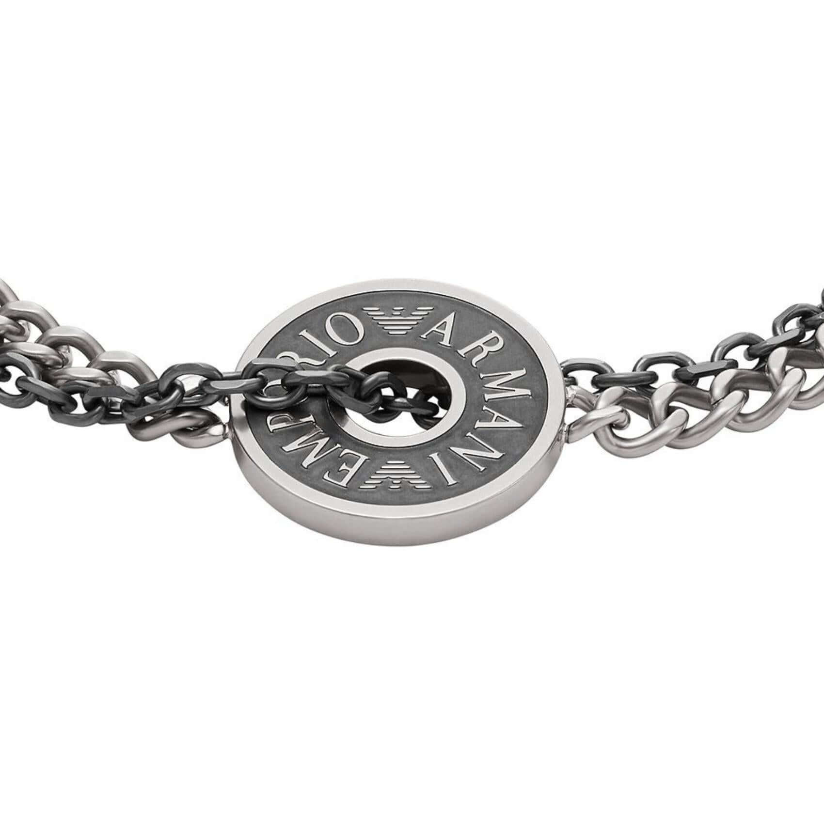 Ανδρικό βραχιόλι Emporio Armani EGS3094040 από ανοξείδωτο ατσάλι με διπλή αλυσίδα σε ασημί και μαύρο χρώμα με στρογγυλό μοτίφ.
