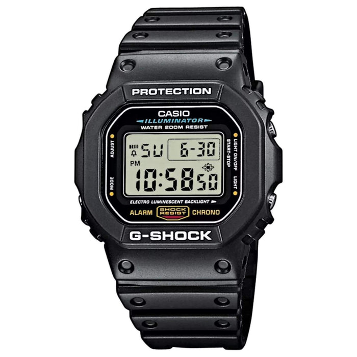 Ψηφιακό ρολόι Casio 5600 Series DW-5600E-1VER με μαύρο καουτσούκ λουράκι και μαύρο καντράν 48.9×42.8mm σε τετράγωνο σχημα.