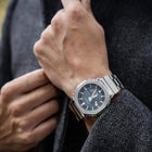 Ανδρικό Ρολόι Casio G-Shock GM-2110D-8AER με Ασημί Μπρασελέ